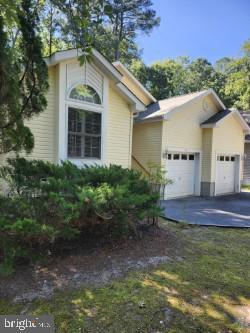 33 Pinehurst Rd, Berlin