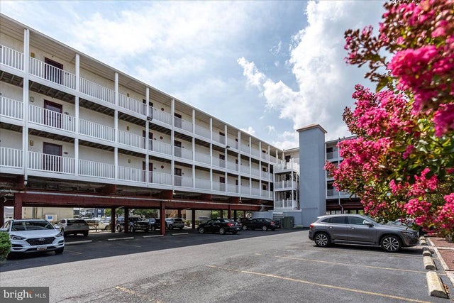 300 Robin Dr #216, Ocean City
