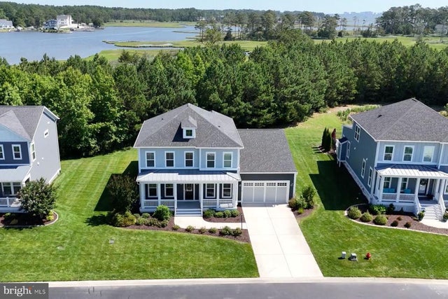 10216 Battle Colors Ln, Berlin