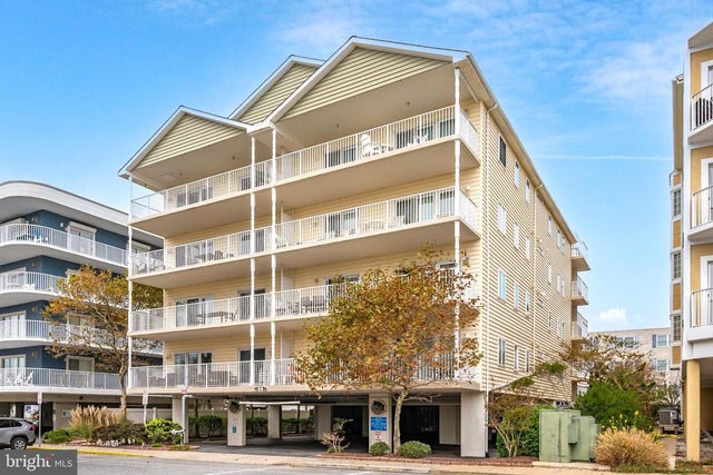 14 45th St #403, Ocean City