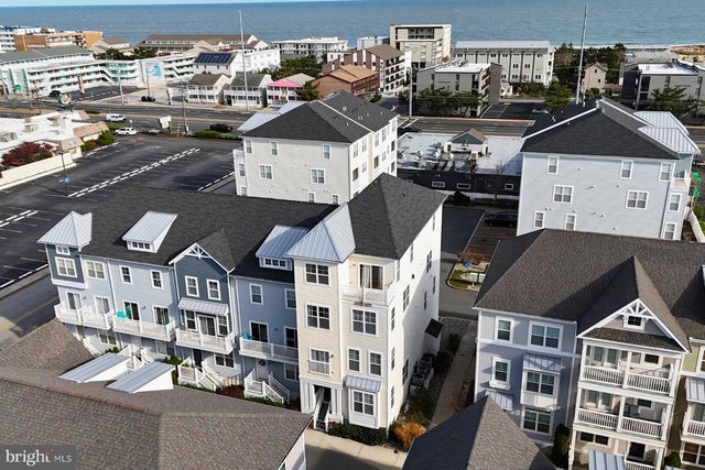 107 70th St #10f, Ocean City
