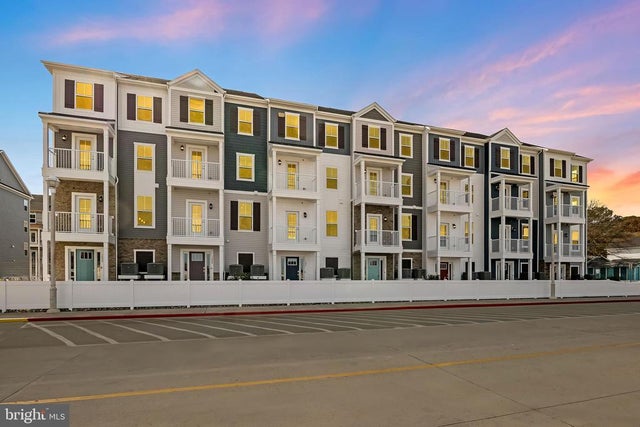 102 143rd St #b, Ocean City