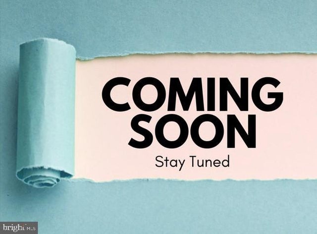 11458 Maid At Arms Ln, Berlin