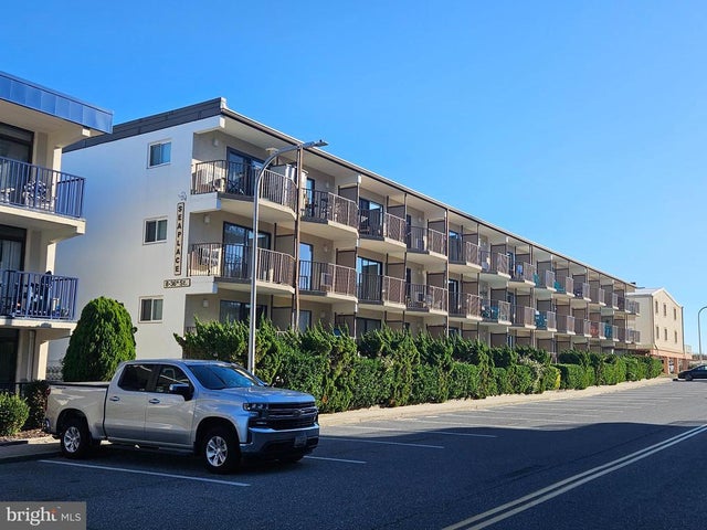 8 36th St #207, Ocean City