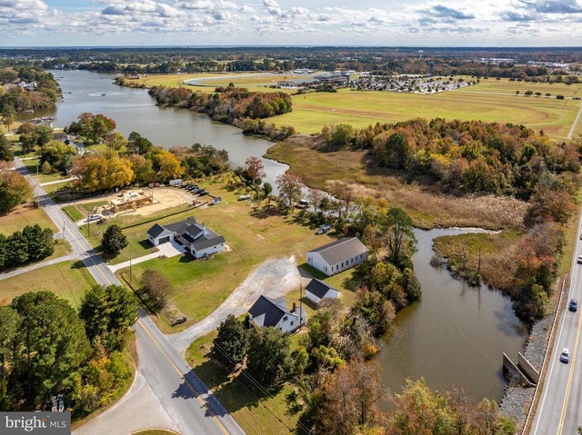 11212 Gum Point Rd, Berlin