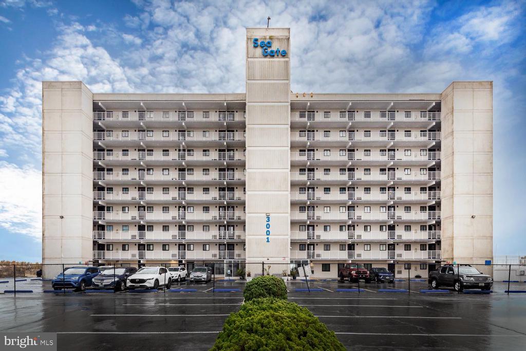 3001 Atlantic Ave #210, OCEAN CITY