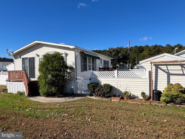 11911 W Yardarm Dr, Berlin