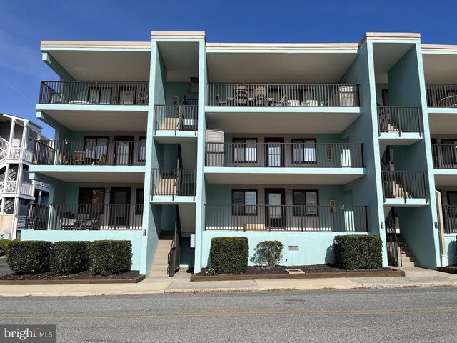 6 55th St #205, Ocean City