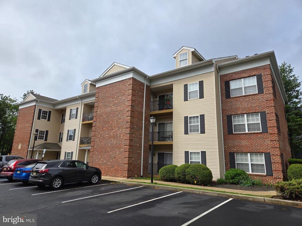 70 Park St #1 - 10, BORDENTOWN