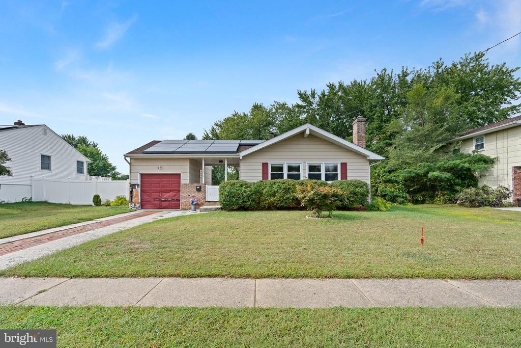 2305 Andover Rd, CINNAMINSON