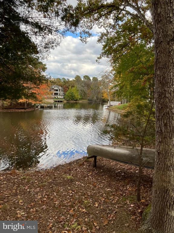 7 Pontiac Dr, MEDFORD