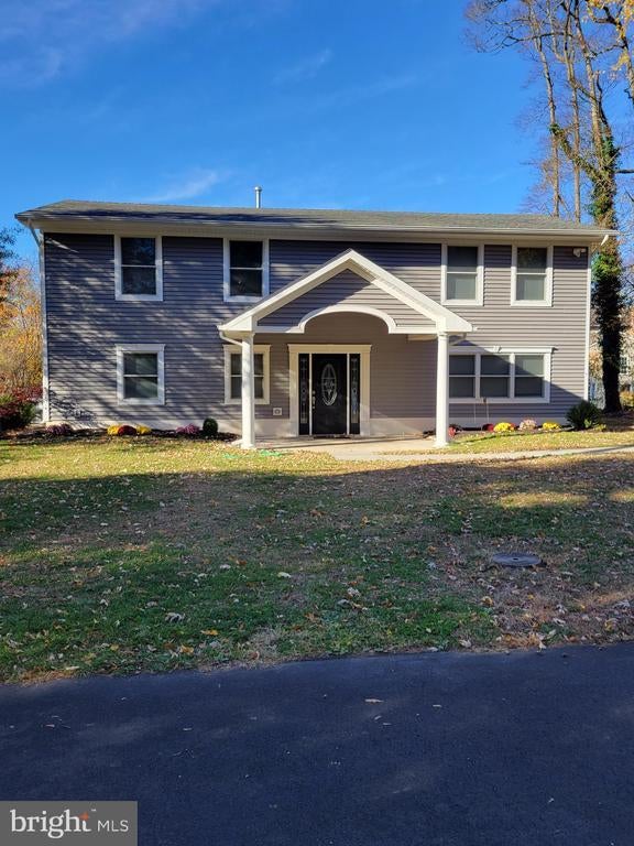 210 Royal Ave, HAINESPORT