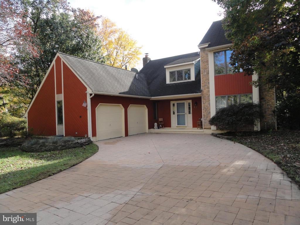 13 Marcy Ct, MOUNT LAUREL