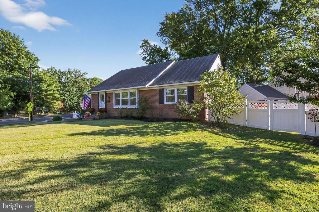 1201 Wayne Rd, HADDONFIELD