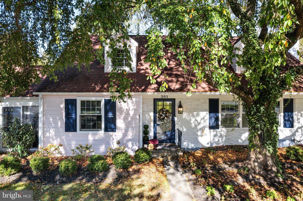 301 Bradshaw Ave, HADDONFIELD