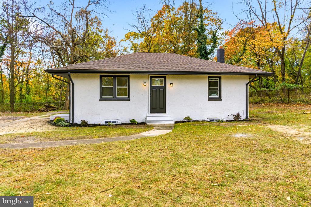 128 E Oak Ave, LAWNSIDE