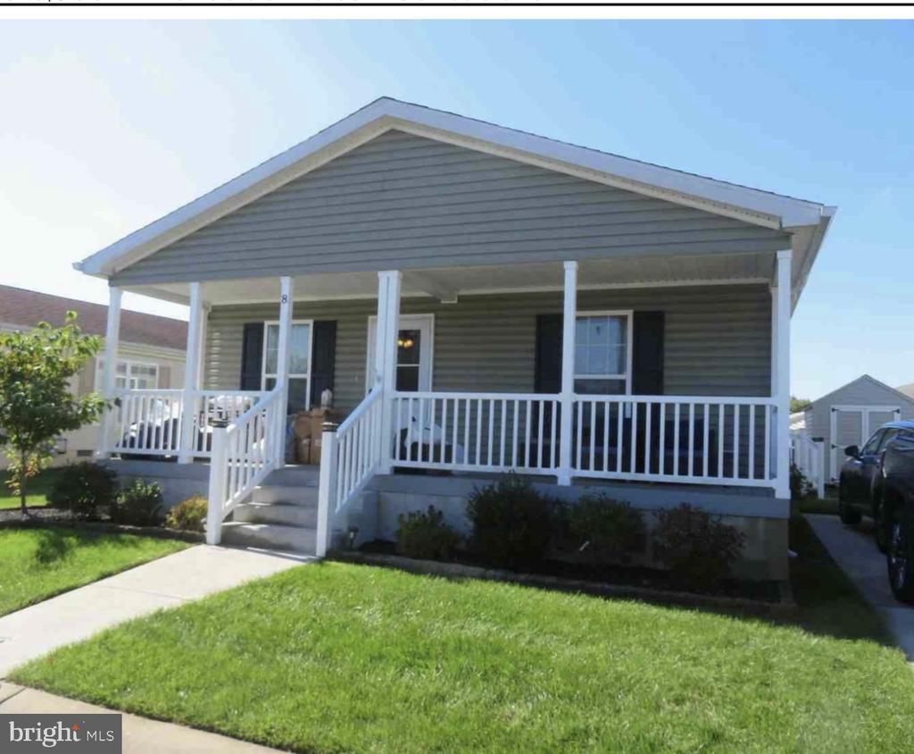 8 Lydian Drive, WILLIAMSTOWN