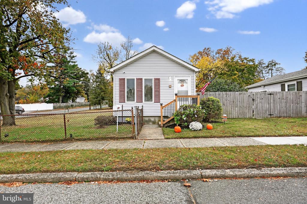 320 New Jersey Ave, NATIONAL PARK