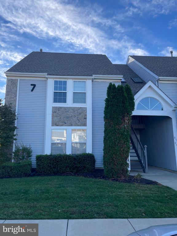 209 Loring Ct, SEWELL