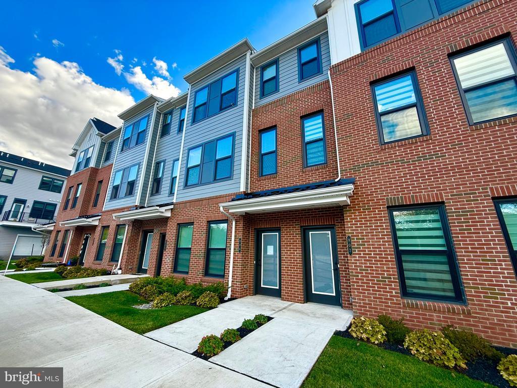 806 Shay Ct, PRINCETON JUNCTION