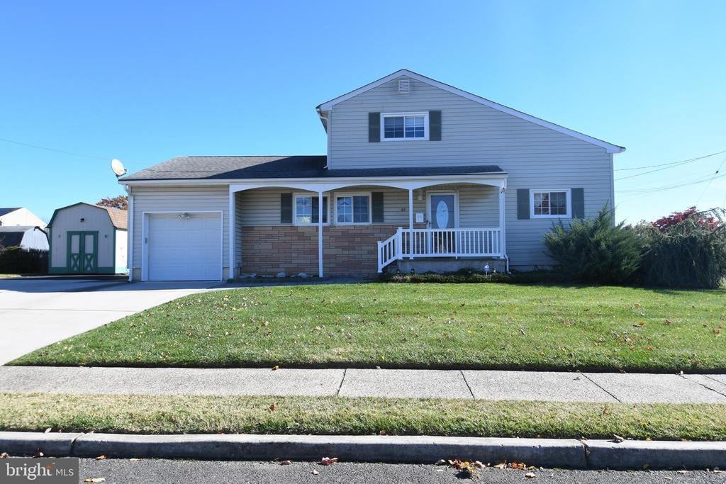 20 Claude Rd, HAMILTON