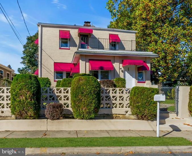 125 Robbins Ave, EWING