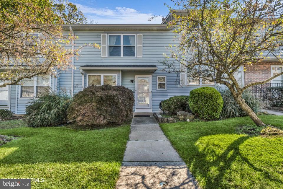 14 Deerfield Ln, MONROE TOWNSHIP