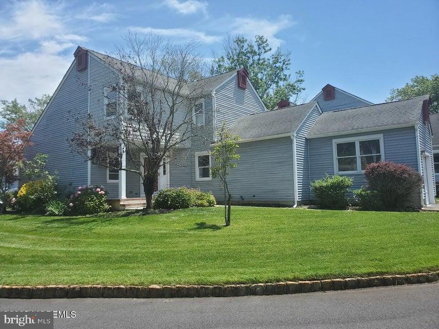 57 Turnberry Cir, TOMS RIVER