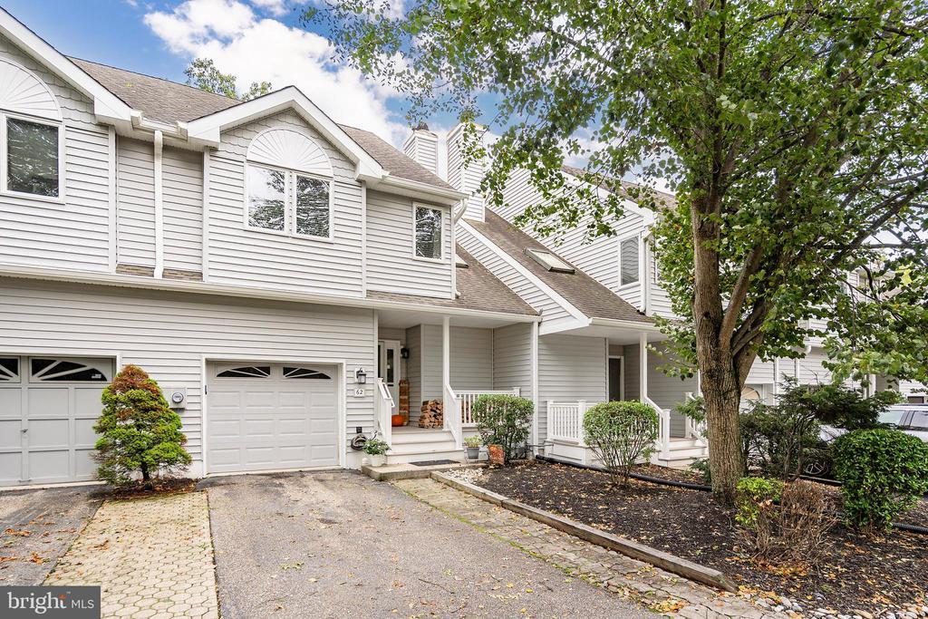 62 Violet Ct, TOMS RIVER