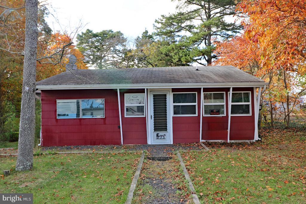 4 Spruce St, WARETOWN