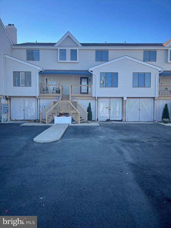 7 W Playhouse Dr, TUCKERTON