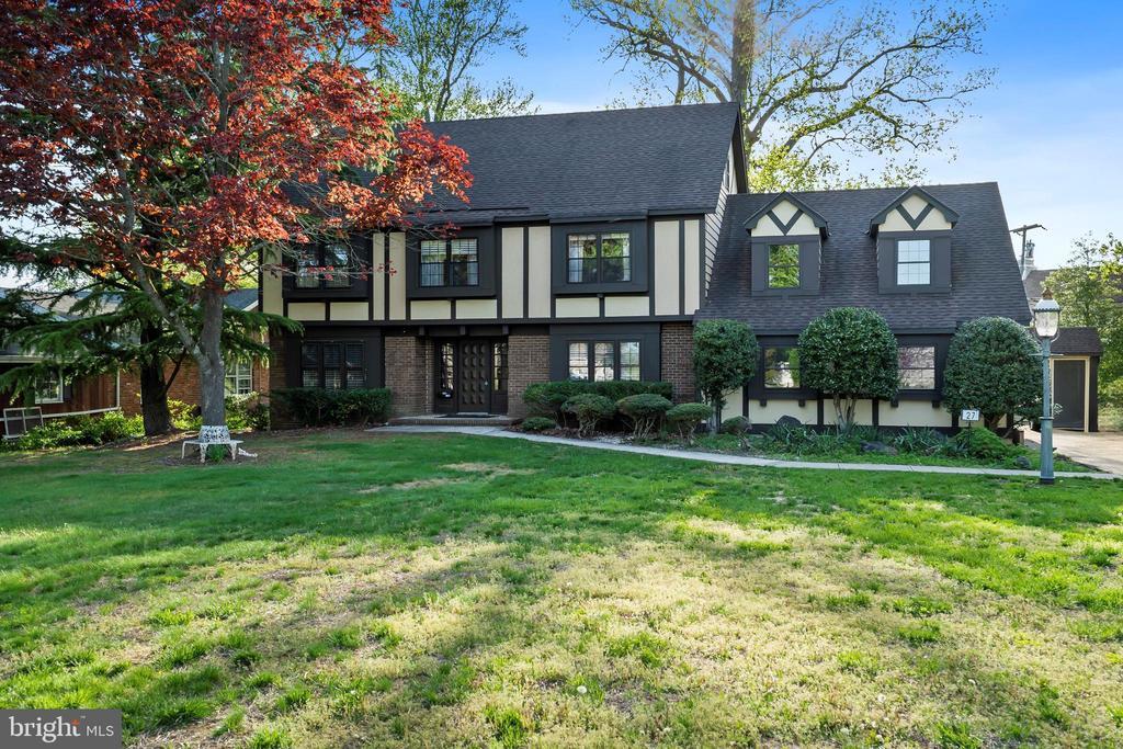 27 Magnolia Ln, TOMS RIVER