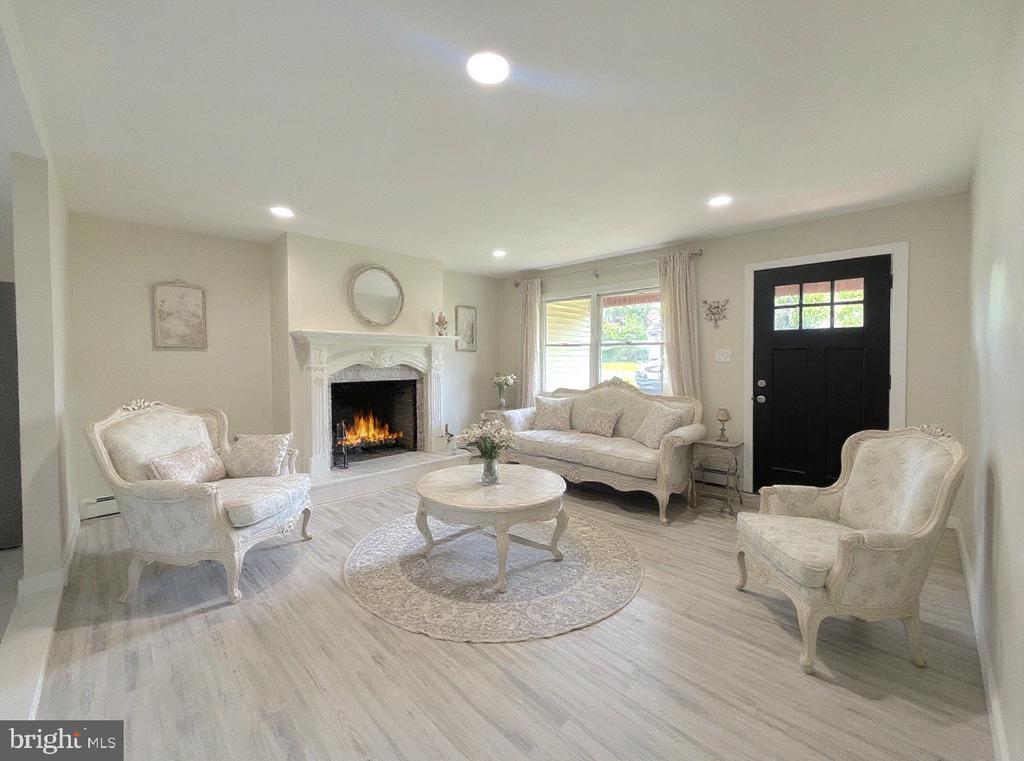 249 Center St, LITTLE EGG HARBOR TWP