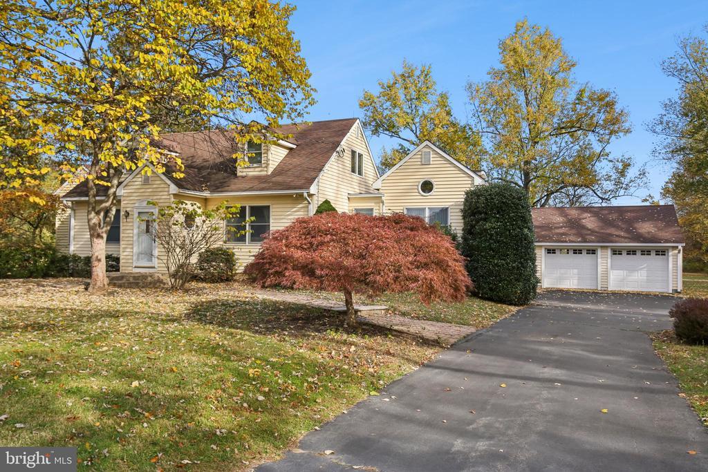 38 Coppermine Rd, PRINCETON