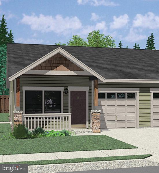 117 W Charles St, Littlestown