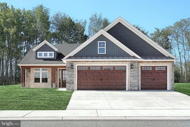 535 Lumber Street, Littlestown