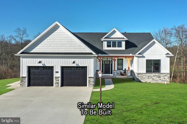 35 Warren Trl, Fairfield