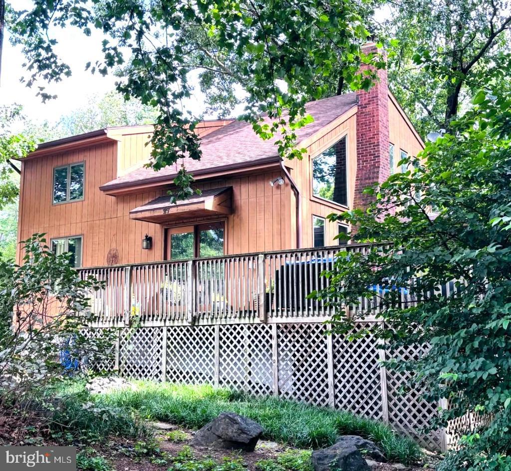 27 Gladys Trl, FAIRFIELD