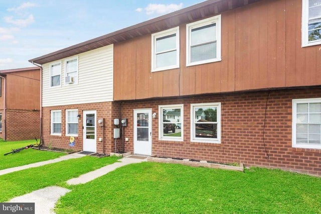 25 Commerce St, New Oxford