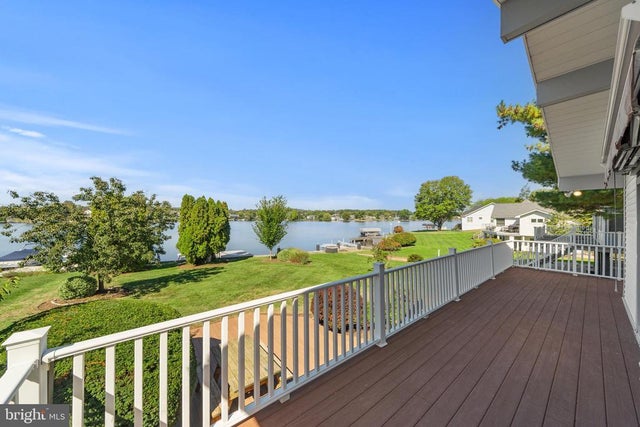 795 Burnside Dr, Gettysburg