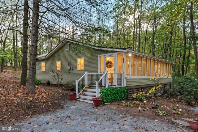 208 Whipporwill Ln, Orrtanna