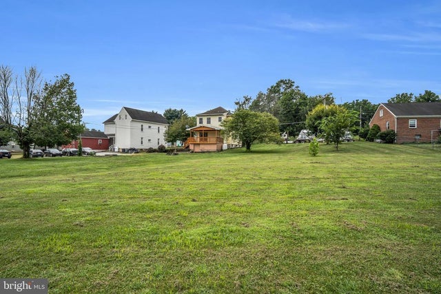 1041 Irishtown Rd, New Oxford