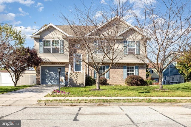 415 Ridge Ave, Mcsherrystown