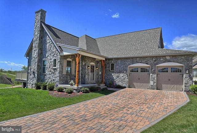 9 S Chamberlain Ct, Gettysburg
