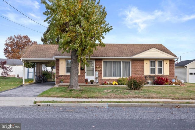 33 Lincoln Dr, Hanover