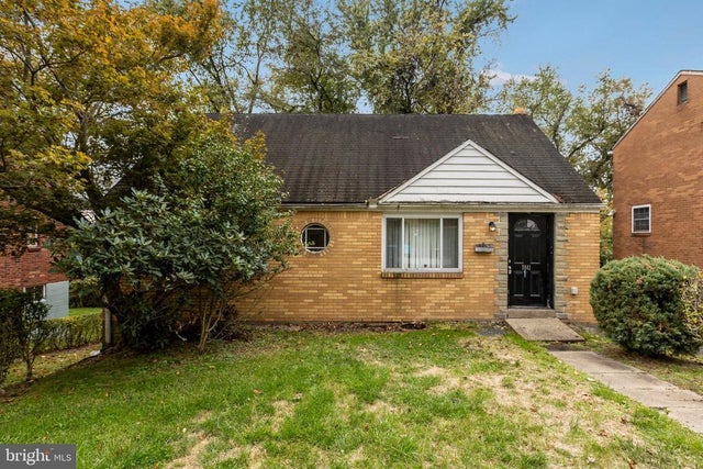 7841 Mark Dr, Verona