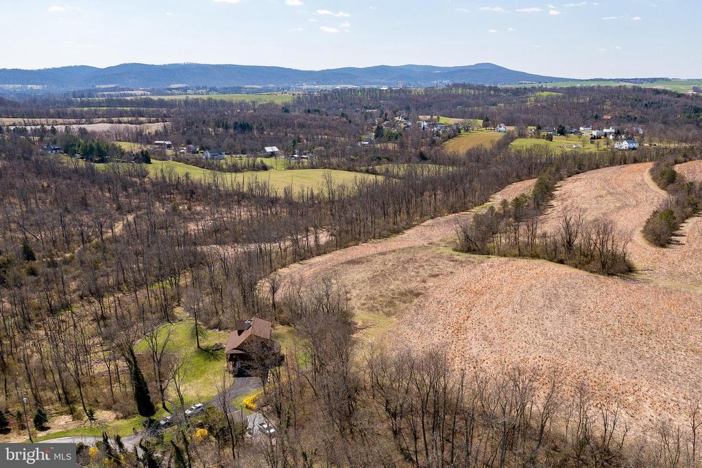 152 Justa Rd, WERNERSVILLE PA | WERNERSVILLE Log Cabin Homes For Sale