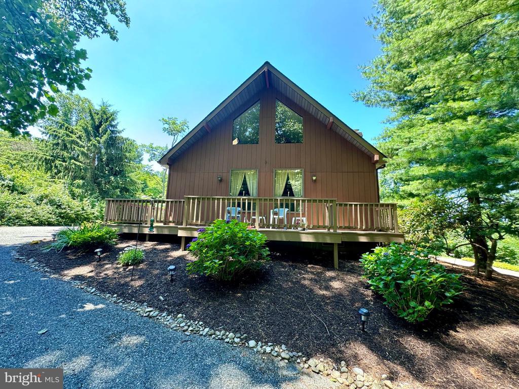 523 Texter Mountain Rd, ROBESONIA PA ROBESONIA Cabin Homes For Sale