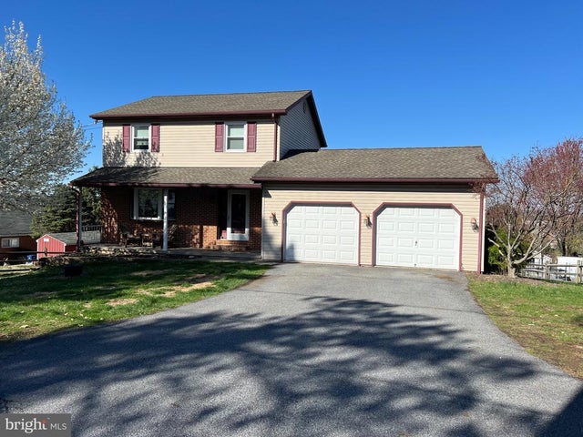 2812 Moyers Lane Ln, Reading