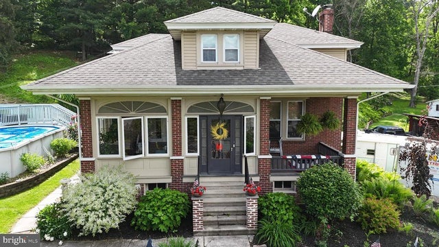 731 W Main St, Leesport